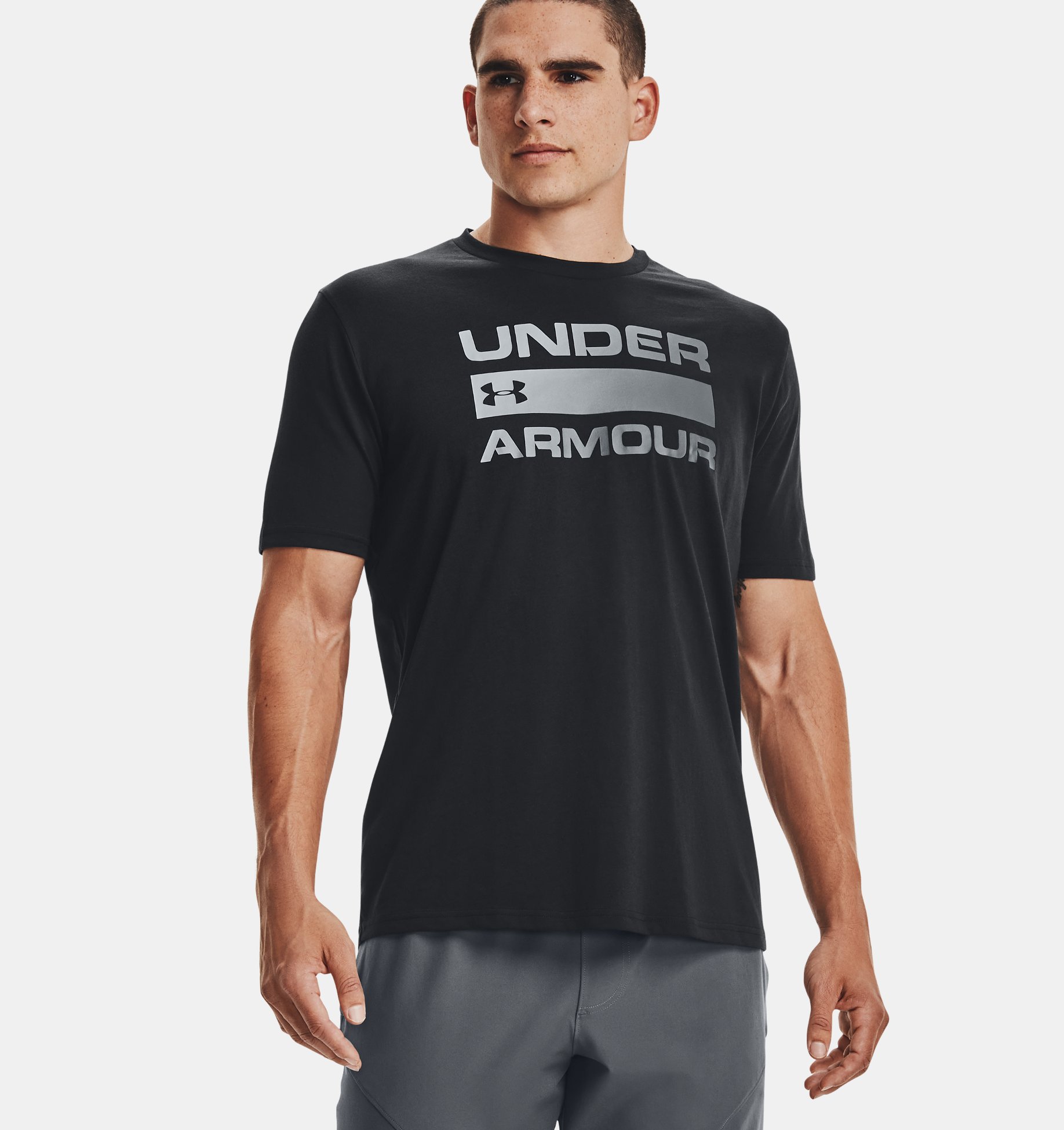 Under Armour UA TEAM ISSUE WORDMARK Short Sleeve T Shirt for Men with Graphic Design Loose-Fit Sport and Fitness Clothing Men 